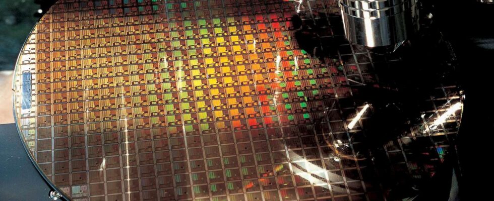 Analyse comparative des nœuds de fabrication 18A d'Intel et N2 de TSMC : vitesse d'Intel contre densité de TSMC