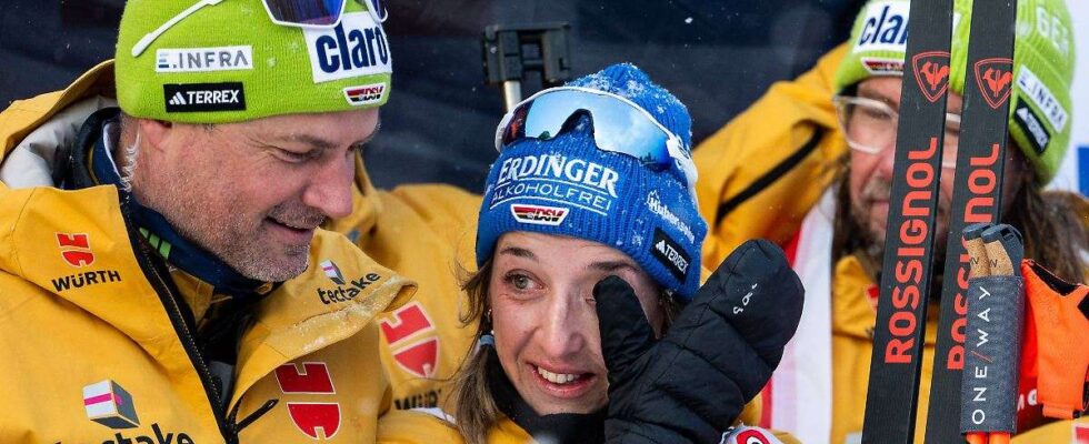 Franziska Preuß décroche une médaille au championnat du monde de biathlon après une décennie d'attente