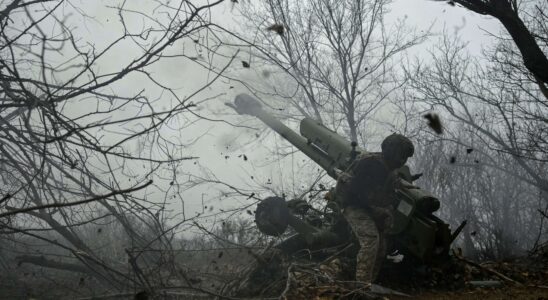 Des militaires ukrainiens déterminés jurent de lutter jusqu'au bout malgré les pressions américaines et russes pour un cessez-le-feu.