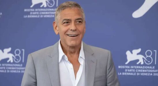 George Clooney commente avec humour l'assaut du Capitole suite au retour de Donald Trump à la Maison Blanche : une réflexion sur la démocratie