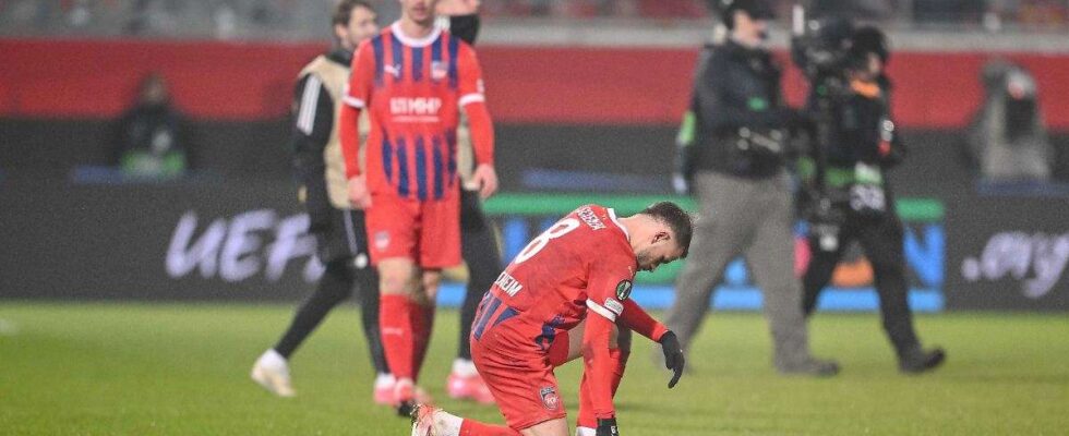 Heidenheim éliminé en Europa : Schmidt reconnaît une "erreur de changement" coûteuse et exprime sa consternation