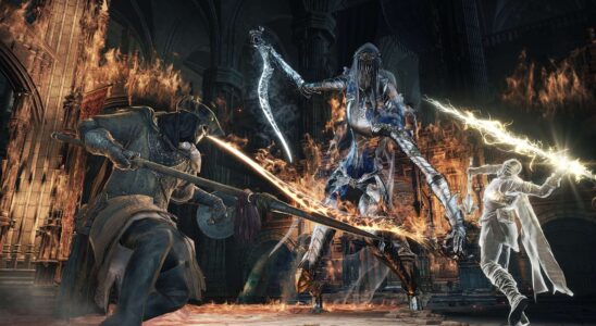 Dark Souls 3 : Le mod Seamless Co-op arrive, offrant l'expérience ultime d'Elden Ring dans un chef-d'œuvre de FromSoftware.