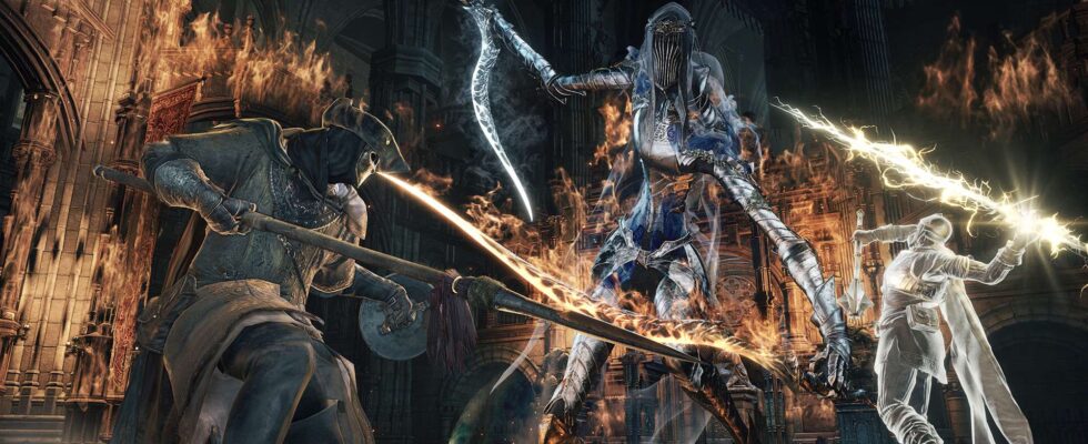 Dark Souls 3 : Le mod Seamless Co-op arrive, offrant l'expérience ultime d'Elden Ring dans un chef-d'œuvre de FromSoftware.