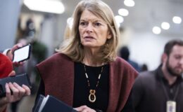 Lisa Murkowski, républicaine, exprime son indignation face à la rencontre inattendue entre Trump et Zelensky.